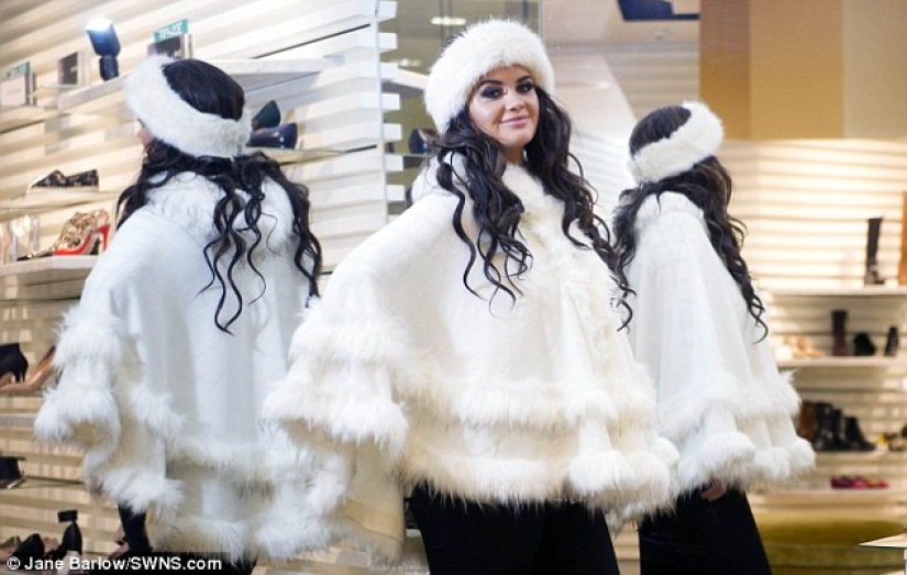 A British woman who won a million pounds in the lottery at the age of 17 wants to sue the organizers A British woman who won a million pounds in the lottery at the age of 17 wants to sue the organizers