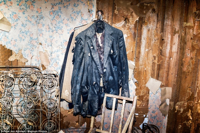 A Broken America: A war photographer captures poverty, racism and violence in his native country