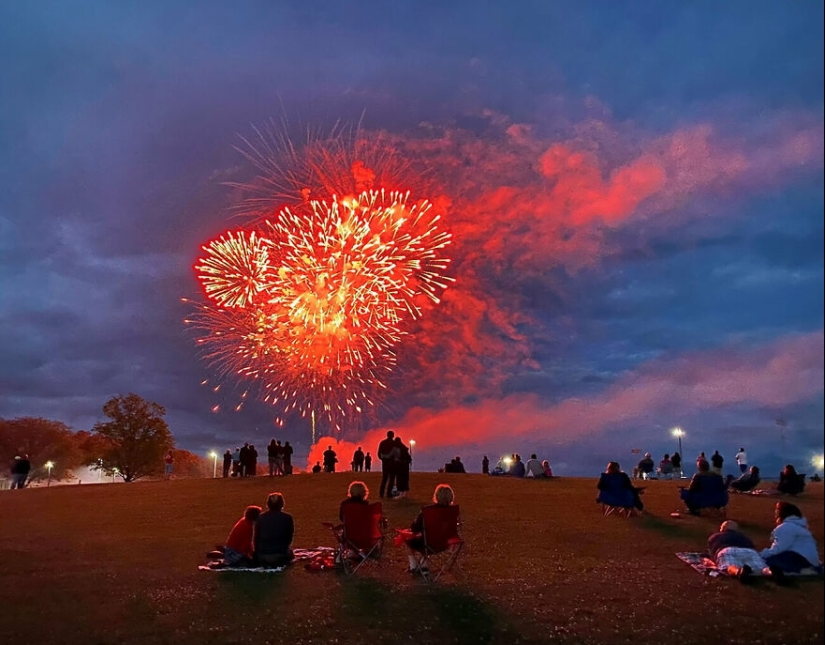 A Burst Of Colors: 15 Captivating Images That Won The 27th Edition Of AAP Magazine Photography Awards A Burst Of Colors: 15 Captivating Images That Won The 27th Edition Of AAP Magazine Photography Awards