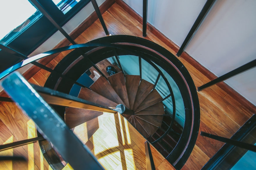 A crate can be comfortable: a hotel made of cargo containers has opened in Georgia