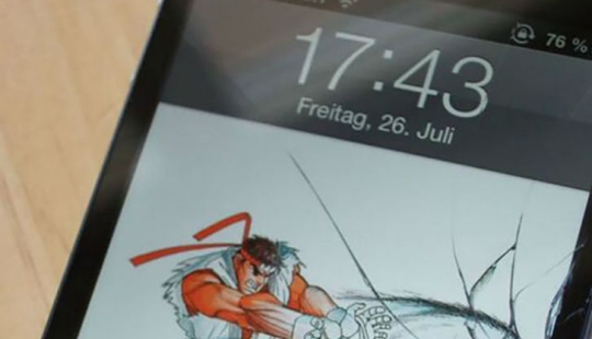 A creative way to "fix" a hopelessly broken smartphone screen