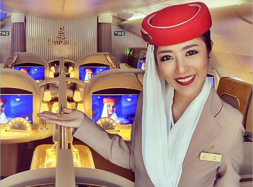 A flight attendant popular on Instagram was caught inserting herself into stolen photos A flight attendant popular on Instagram was caught inserting herself into stolen photos