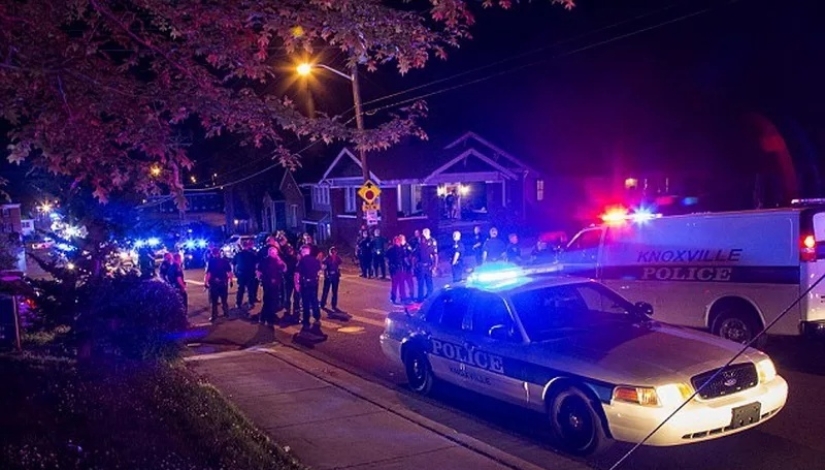 A gachimuchi-style action movie, or How a gay porn actor beat up 35 neo-Nazis