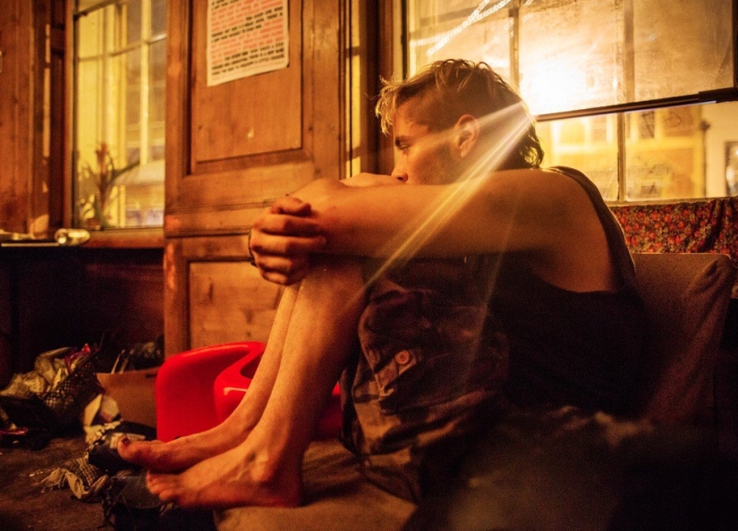 A guide to London squats in a photography project by Corinna Kern