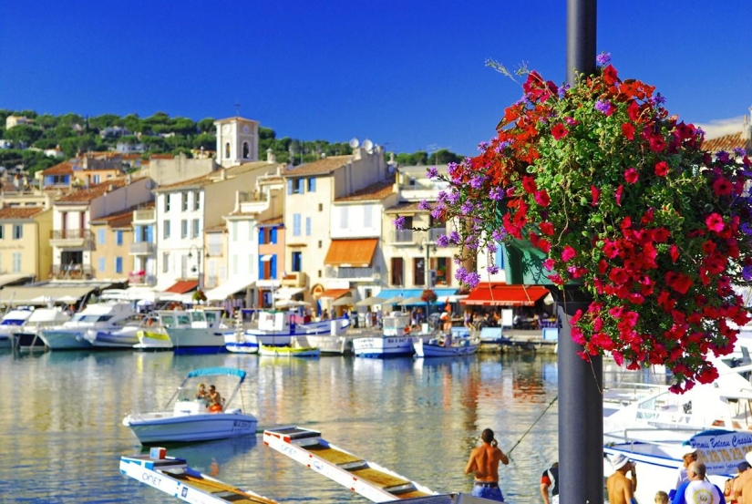 A journey through the most fragrant region of France