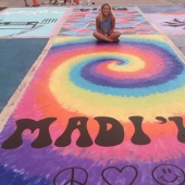 A los escolares estadounidenses se les permite pintar su espacio de estacionamiento