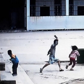A man with a knife attacked schoolchildren in China A man with a knife attacked schoolchildren in China