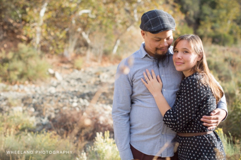 A metal band accidentally participated in an engagement photo shoot of a couple in love