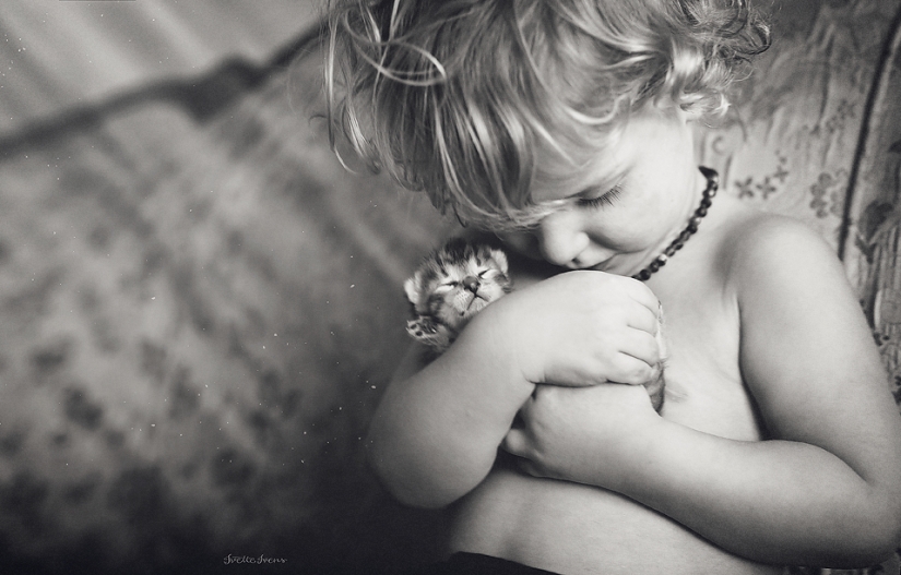 A post of unthinkable cuteness of cubs - human and not only!