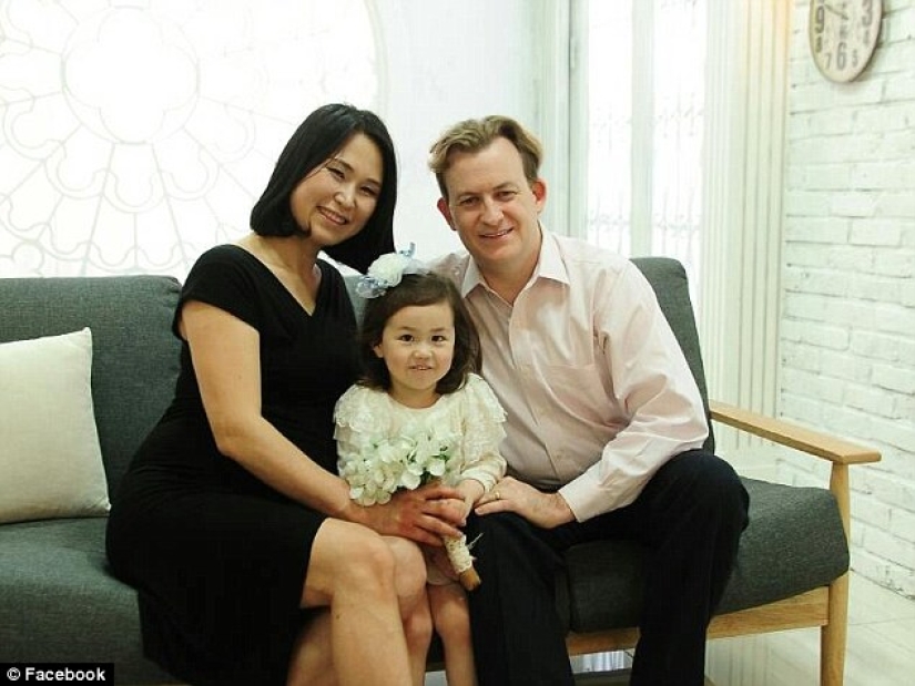 A professor from home gave an interview to the BBC, and his two children turned the video into a hit