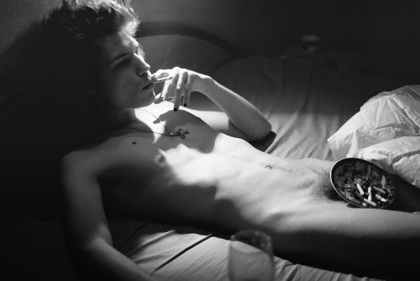 A short course of intimacy for the Instagram generation from Nadia Bejanova