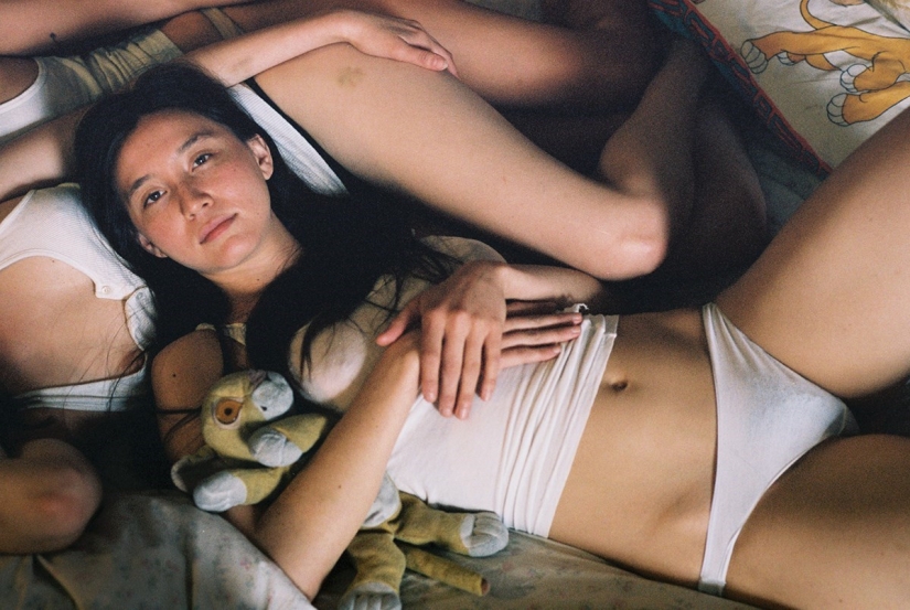 A short course of intimacy for the Instagram generation from Nadia Bejanova
