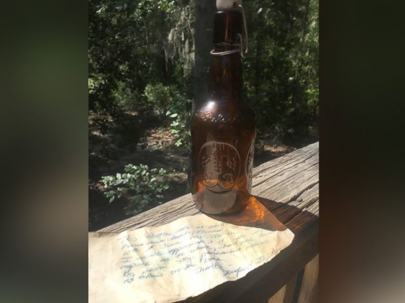 A student sent a note to the ocean and received it 36 years later A student sent a note to the ocean and received it 36 years later