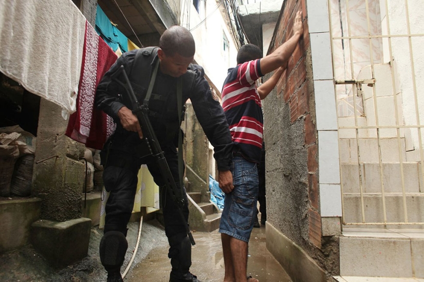 A walk through the dangerous favelas of Rio de Janeiro in the company of Brazilian special forces