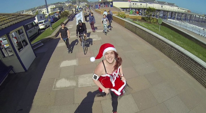 A woman wore fancy dress every day for a whole year. A woman wore fancy dress every day for a whole year.