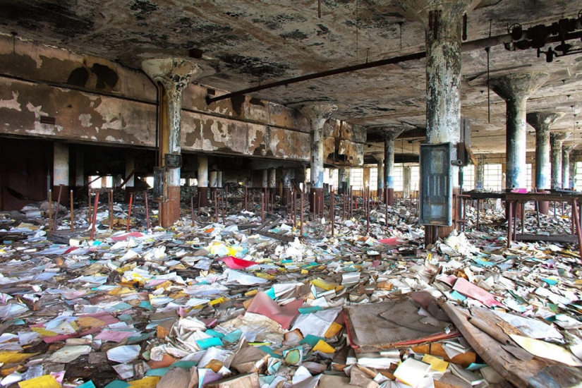 Abandoned schools and universities around the world Abandoned schools and universities around the world