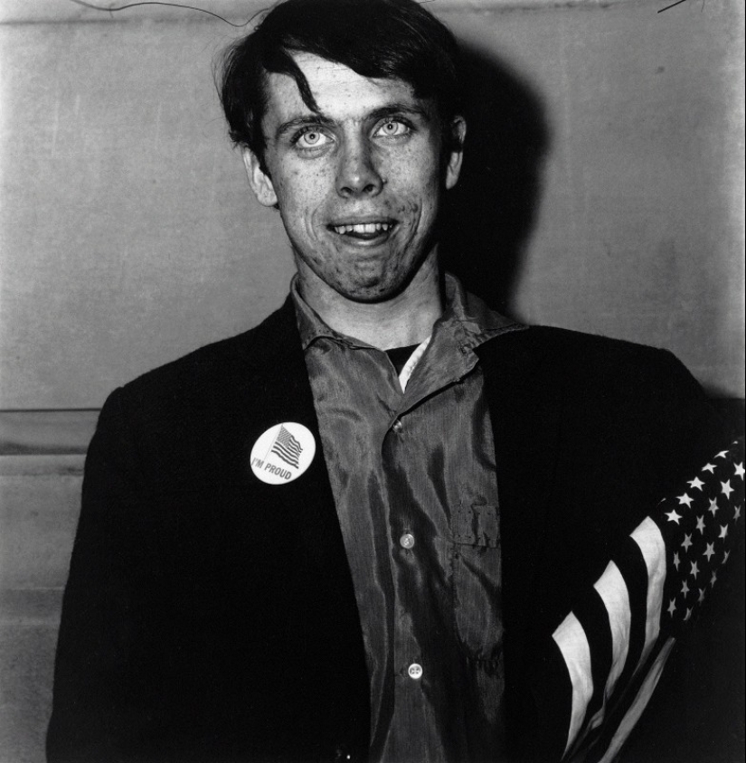 About freaks and people About freaks and people