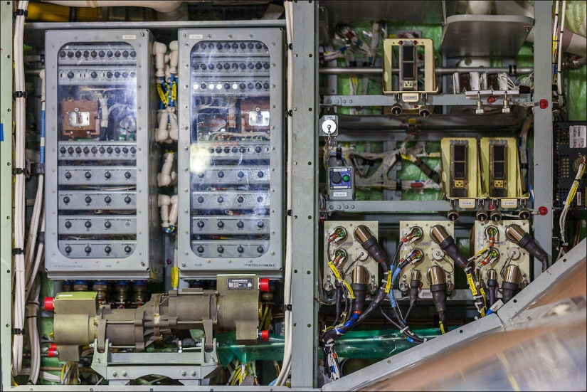 About the life of the Superjet