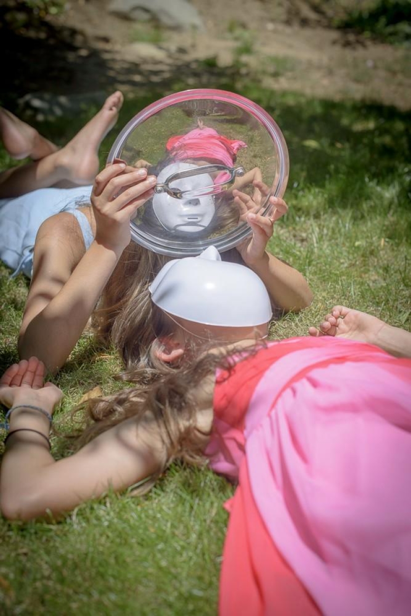 About twins and faces