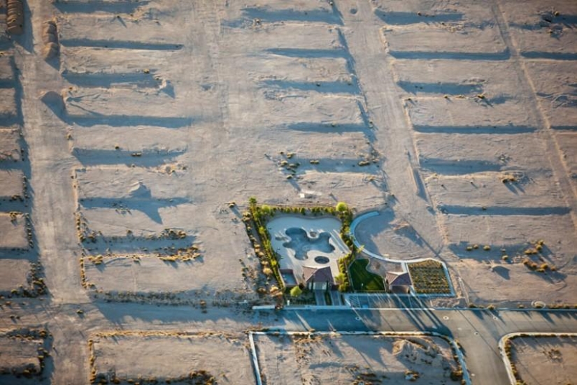 Aerial Perspectives by Alex McLean Aerial Perspectives by Alex McLean