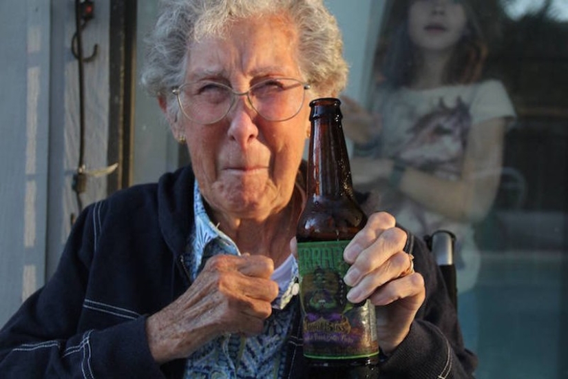 After learning the diagnosis, she refused cancer treatment and went on a road trip After learning the diagnosis, she refused cancer treatment and went on a road trip
