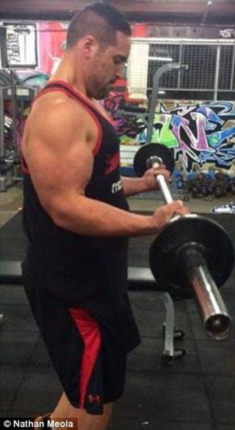 After the failure on the TV show The Biggest Loser, the guy lost weight himself and became a coach After the failure on the TV show The Biggest Loser, the guy lost weight himself and became a coach