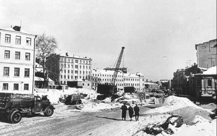 Ah, Arbat, my Arbat...