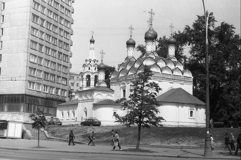 Ah, Arbat, my Arbat...