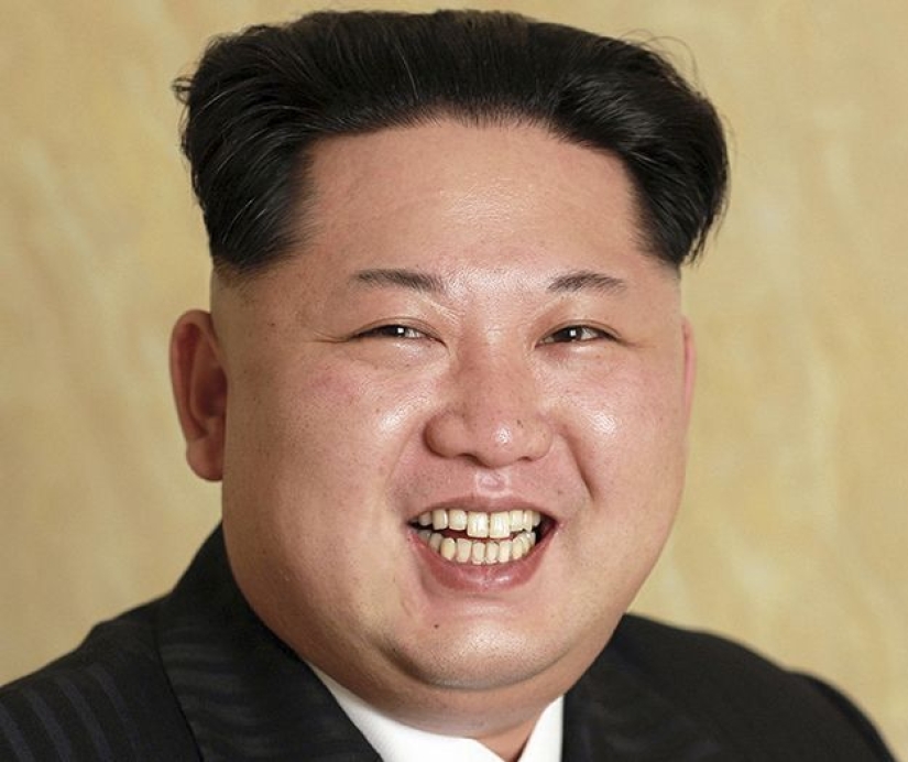 Alegre Kim Jong-un se convirtió en el héroe de Photoshop Alegre Kim Jong-un se convirtió en el héroe de Photoshop