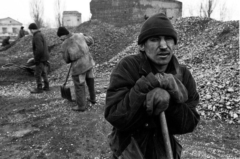 Alexander Chekmenev - &quot;Donbass&quot;: The real life of miners