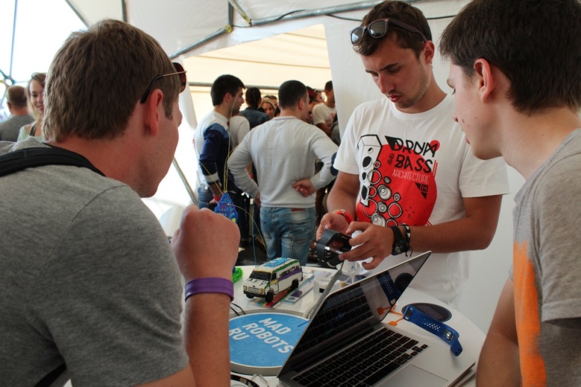 Alfa Future People 2015: última música electrónica y última tecnología