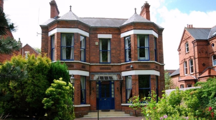 Almost for nothing: 10 places where you can buy a house for 1 euro