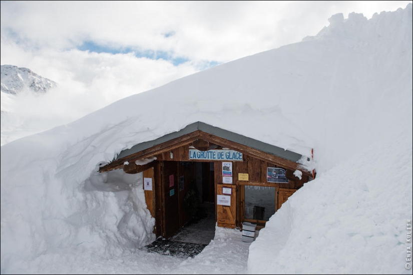 Alpes "a excepción de los esquís": cuevas de grutas de nieve Alpes "a excepción de los esquís": cuevas de grutas de nieve