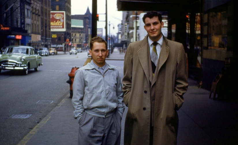 America 50s in color