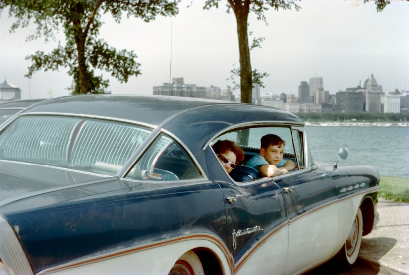 America 50s in color