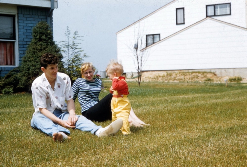 America 50s in color