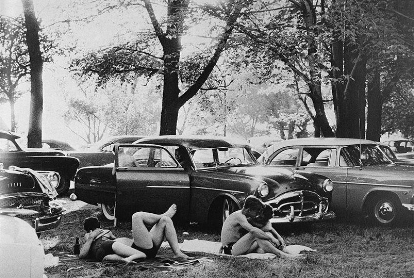 América polémica en las mejores fotografías de Robert Frank