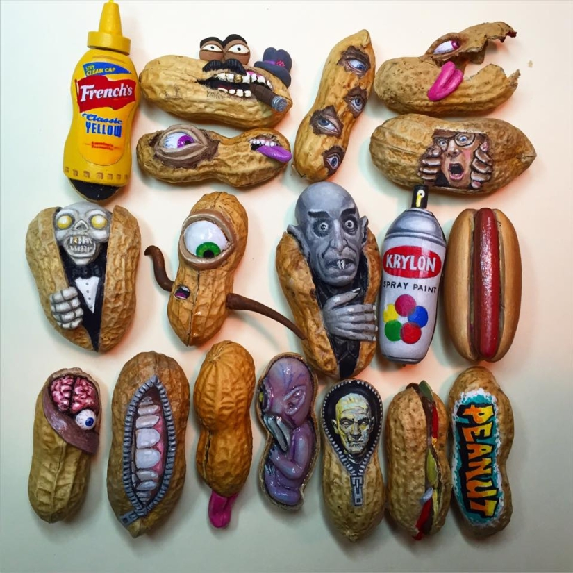 American creates ingenious figurines from peanuts