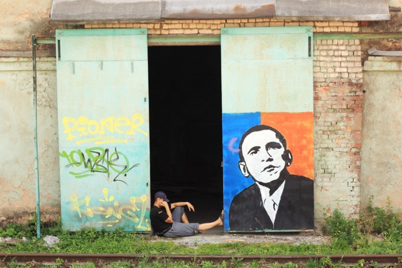 American footprint in the Russian province