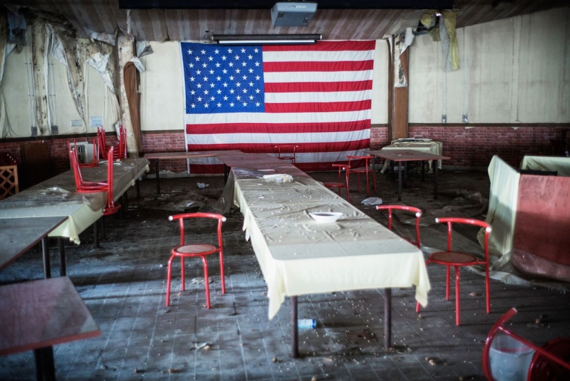 An abandoned amusement park in Japan is so similar to the "World of the Wild West" that it becomes uncomfortable An abandoned amusement park in Japan is so similar to the "World of the Wild West" that it becomes uncomfortable