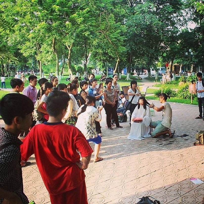 An unusual journey: 1000 haircuts around the world An unusual journey: 1000 haircuts around the world