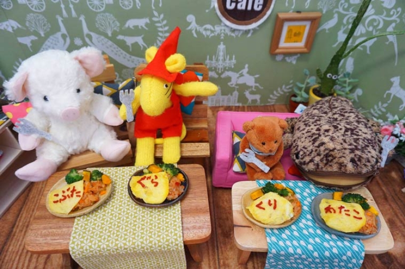 Another Japanese madness: cafe for plush toys