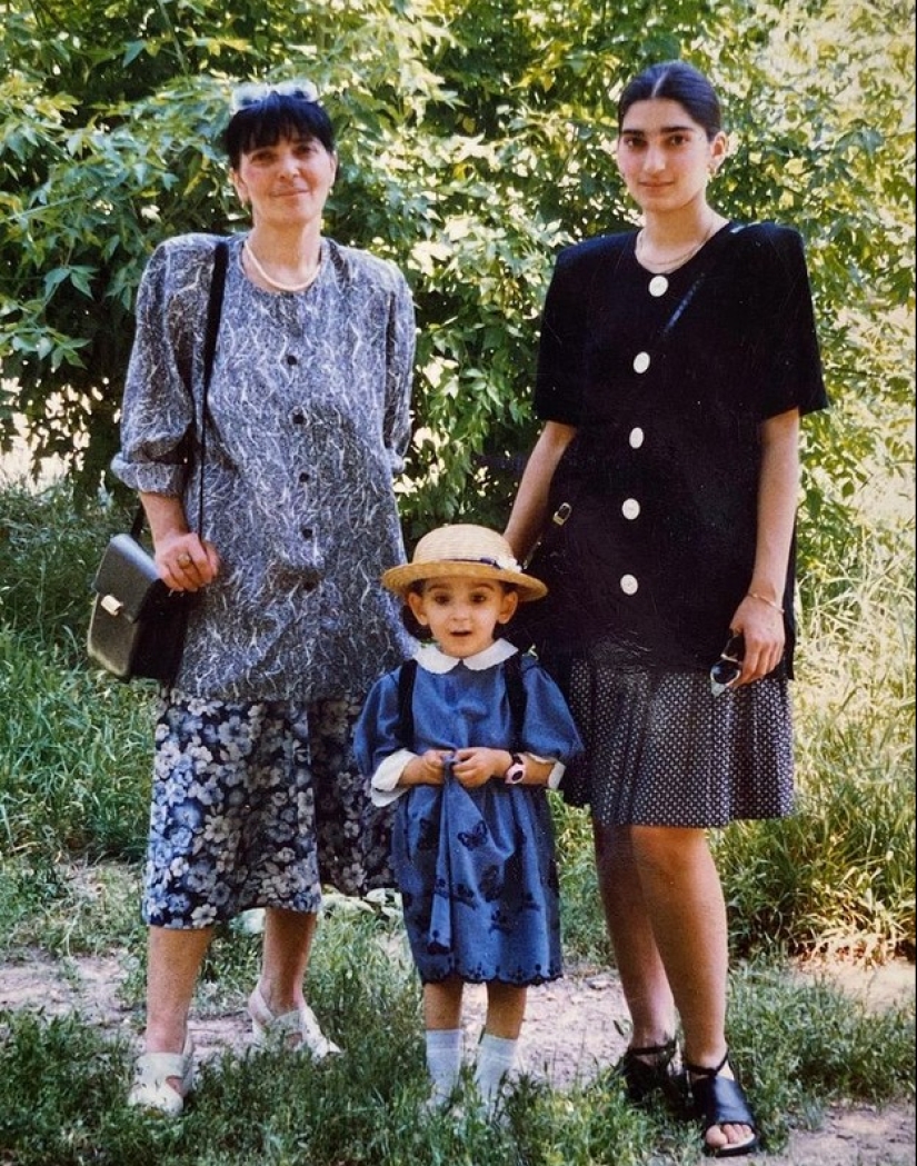 Armine Harutyunyan: why people love and hate a popular model from Armenia Armine Harutyunyan: why people love and hate a popular model from Armenia