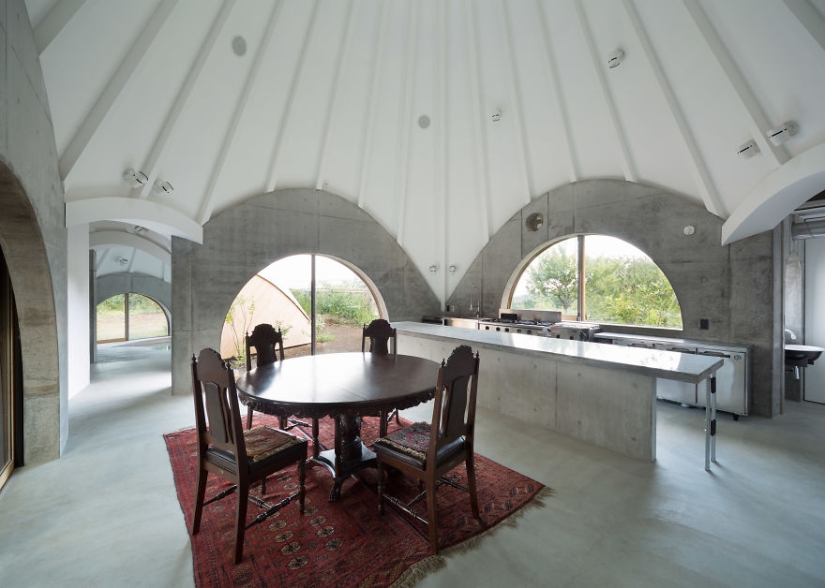 Arquitecto japonés construyó una casa de ensueño para hombres de negocios jubilados