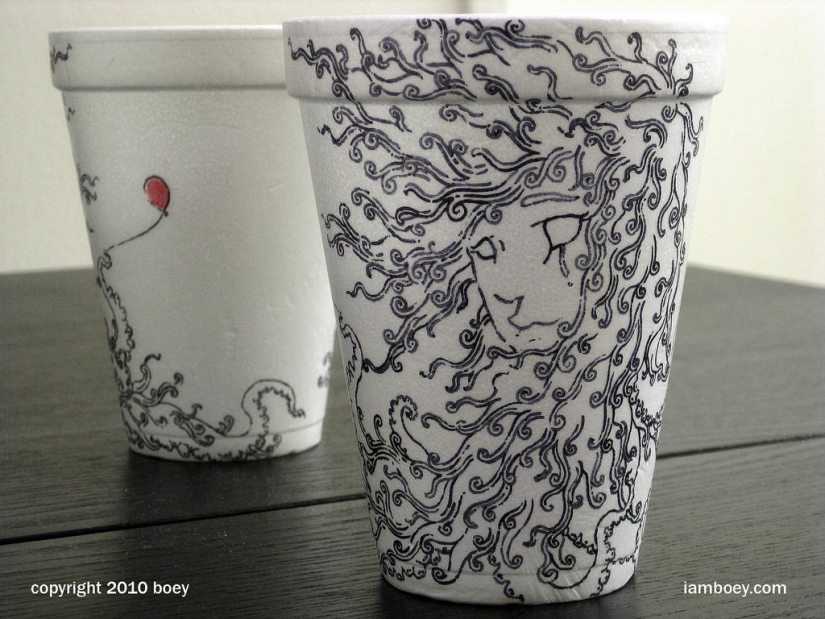 Art on coffee cups Art on coffee cups