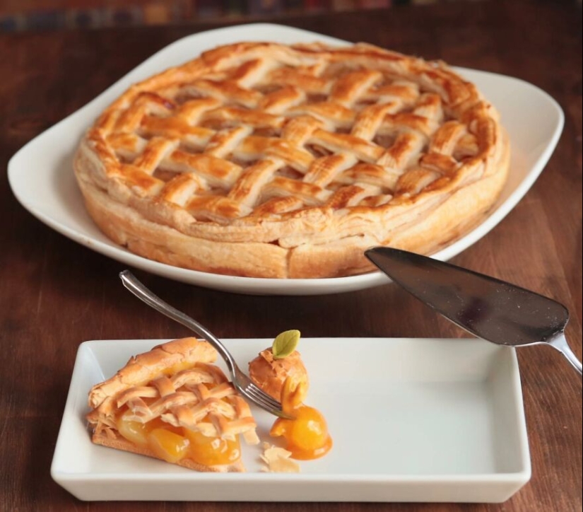 Artist Cooks Up An Illusion With Her Lifelike Food Replicas