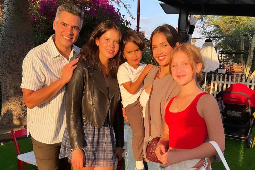 Así lucen los hijos de Jessica Alba: foto