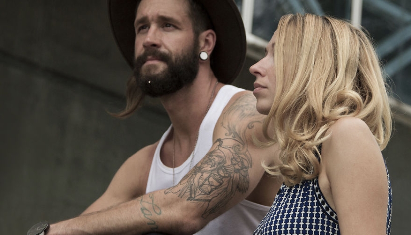 Así que esperamos — la primera colección de joyas para barba del mundo