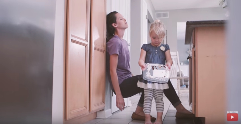 "As usual" and "magically": the same day through the eyes of mother and child