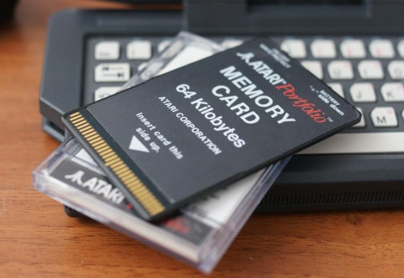 Atari Portfolio: Terminator 2 laptop